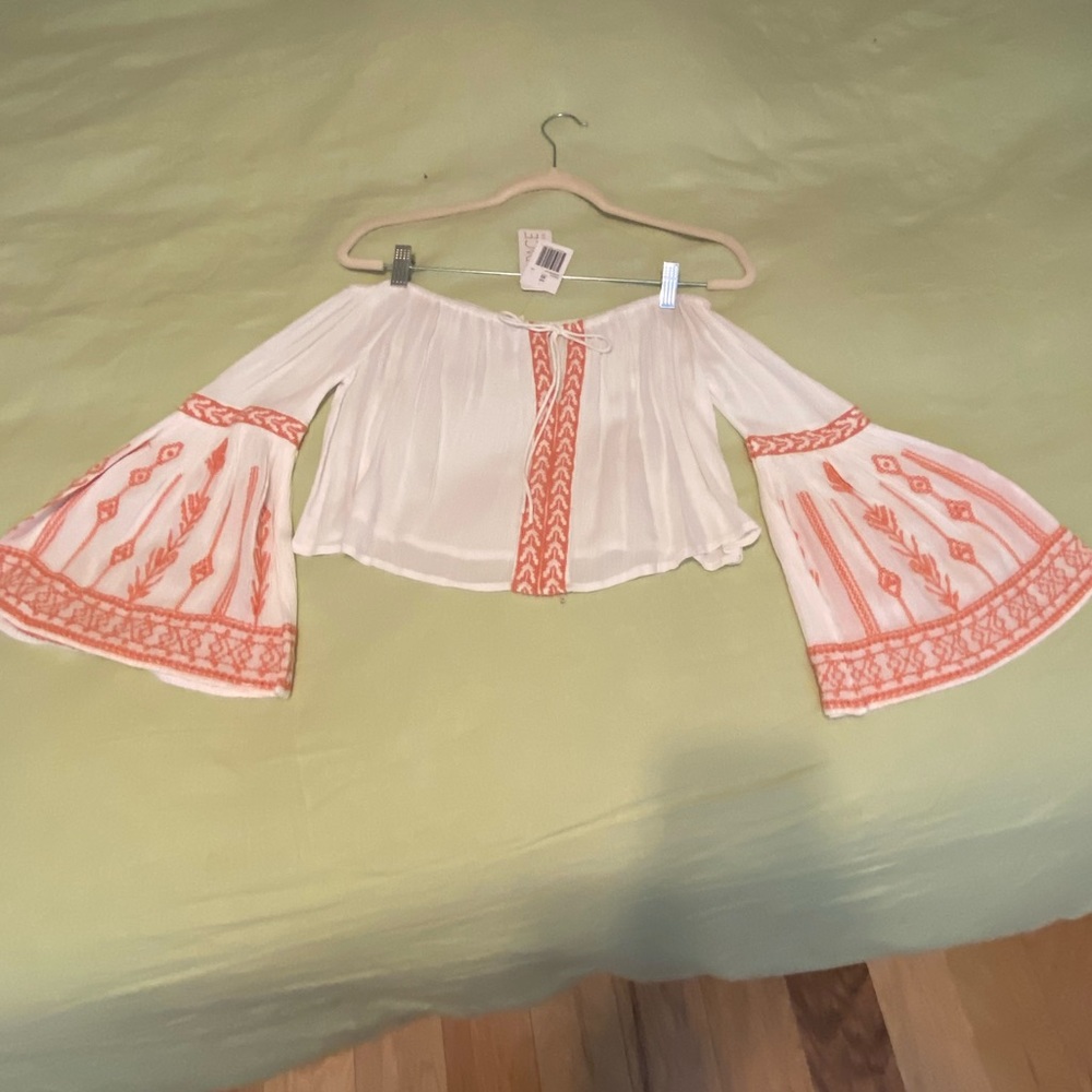 Cropped bell sleeve top